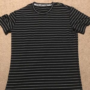 Lululemon Mens Large Black/white T Shirt Striped